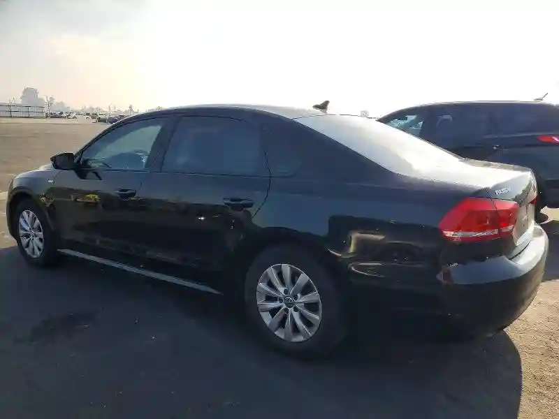 1VWAT7A32FC057432 2015 VOLKSWAGEN PASSAT-1
