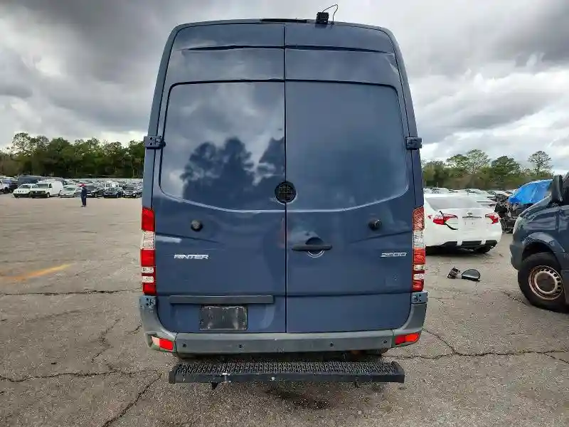 WD3PE7CD6JP635573 2018 MERCEDES-BENZ SPRINTER-5
