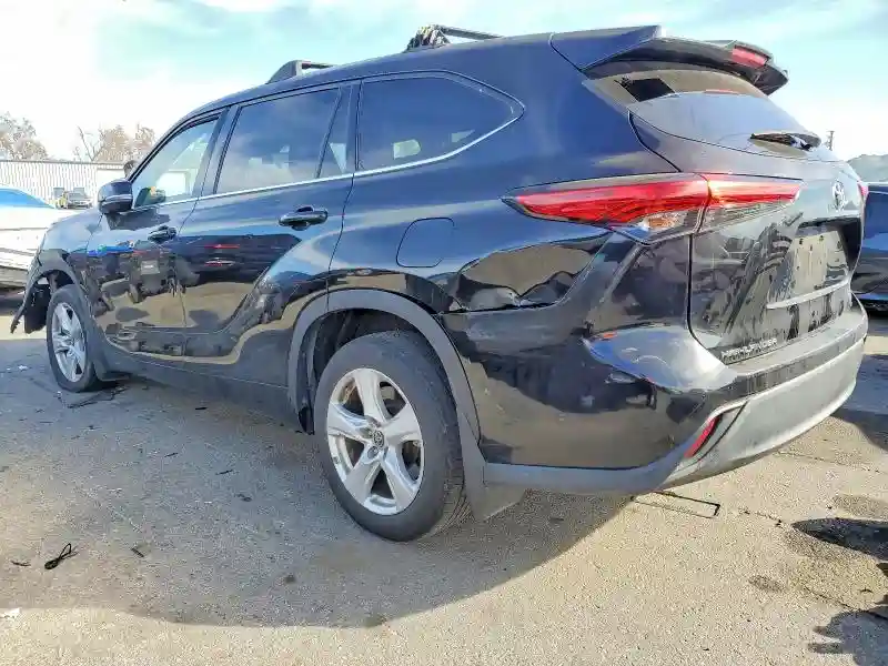 5TDZZRAH9MS070167 2021 TOYOTA HIGHLANDER-1