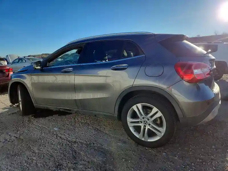 WDCTG4GB4JJ500482 2018 MERCEDES-BENZ GLA-CLASS-1