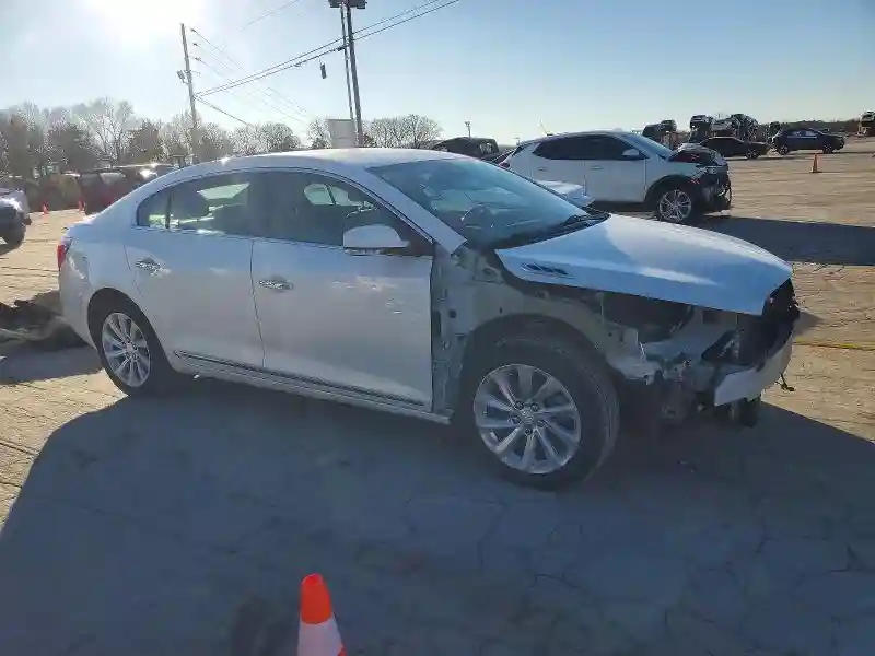 1G4GB5G38GF201685 2016 BUICK LACROSSE-3