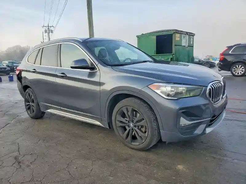 WBXJG7C00L5P23216 2020 BMW X1-3