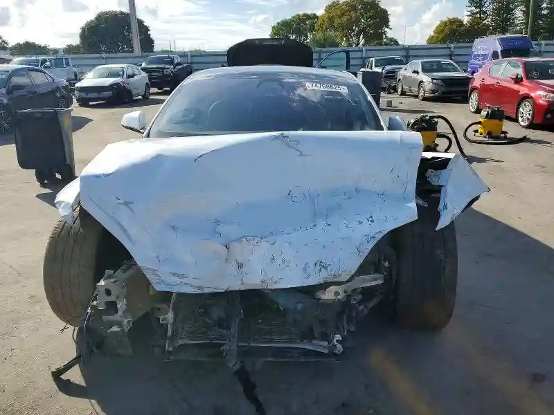 5YJSA1E60MF437237 2021 TESLA MODEL S-4