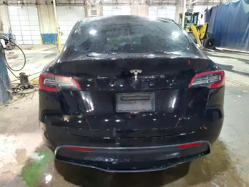 7SAYGDED6RF107413 2024 TESLA MODEL Y-5