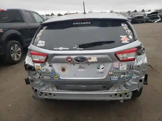 4S3GTAA62J3719913 2018 SUBARU IMPREZA-5
