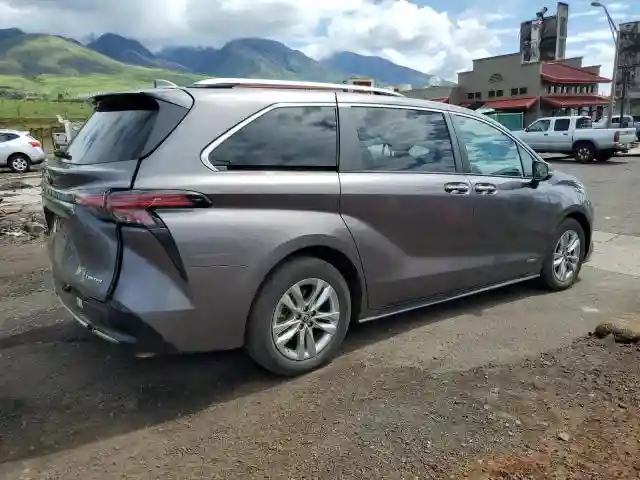5TDZRKEC6MS032353 2021 TOYOTA SIENNA-2