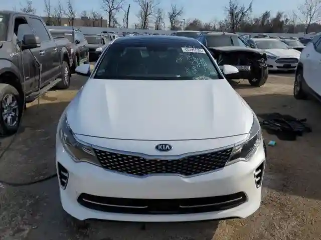 5XXGV4L28GG117158 2016 KIA OPTIMA-4