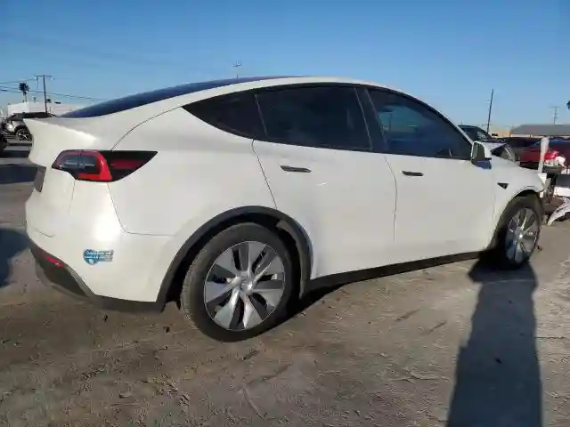 5YJYGDEE8LF051004 2020 TESLA MODEL Y-2