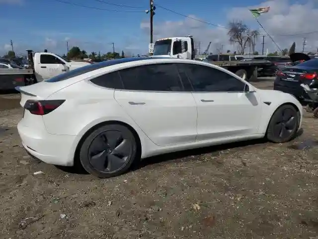 5YJ3E1EA0KF464612 2019 TESLA MODEL 3-2