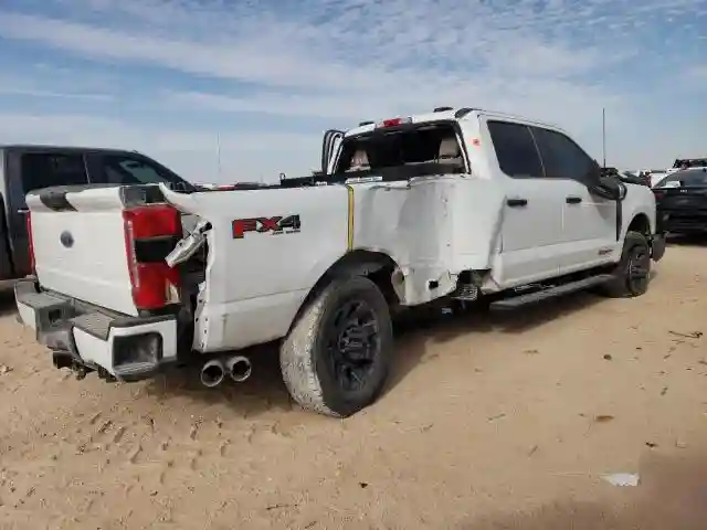 1FT8W2BT6PED16102 2023 FORD F250-2