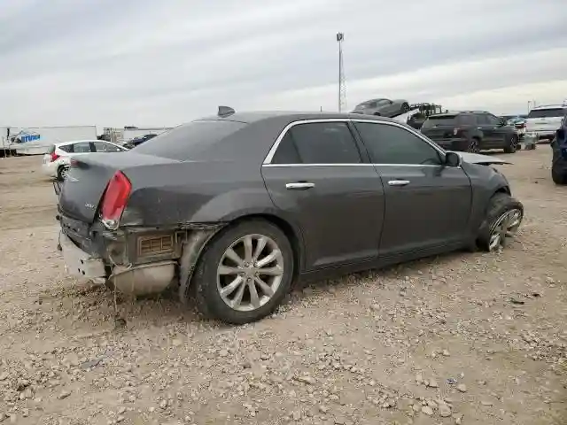 2C3CCAKG8KH610980 2019 CHRYSLER 300-2