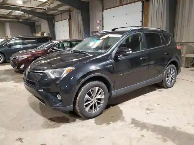 JTMRJREV4JD211905 2018 TOYOTA RAV4-0