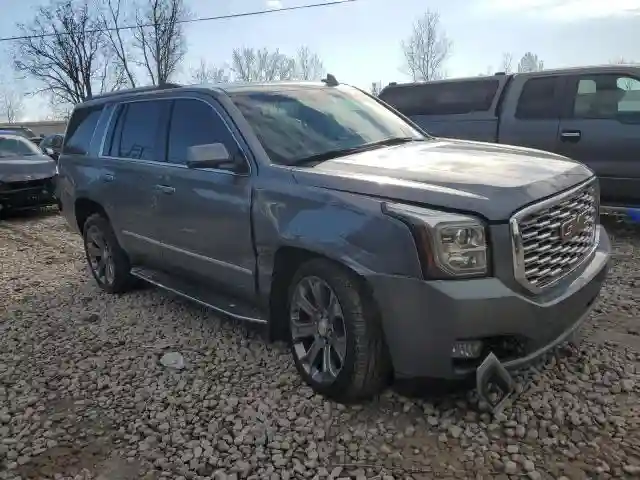 1GKS2CKJ1KR388434 2019 GMC YUKON-3