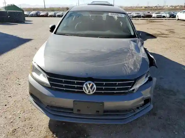 3VW2B7AJ7JM242279 2018 VOLKSWAGEN JETTA-4
