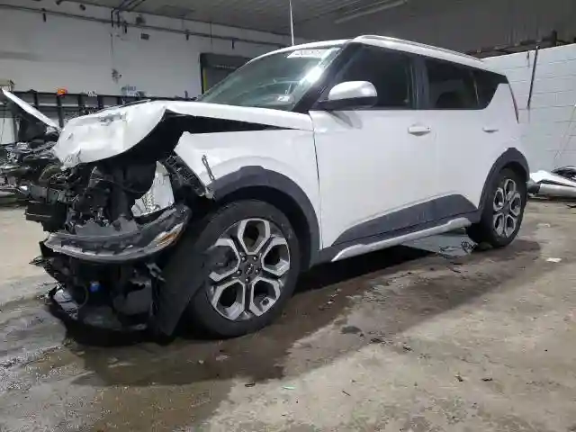 KNDJ23AU8N7164709 2022 KIA SOUL-0