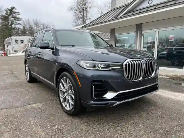 5UXCW2C0XL9C27572 2020 BMW X7-0