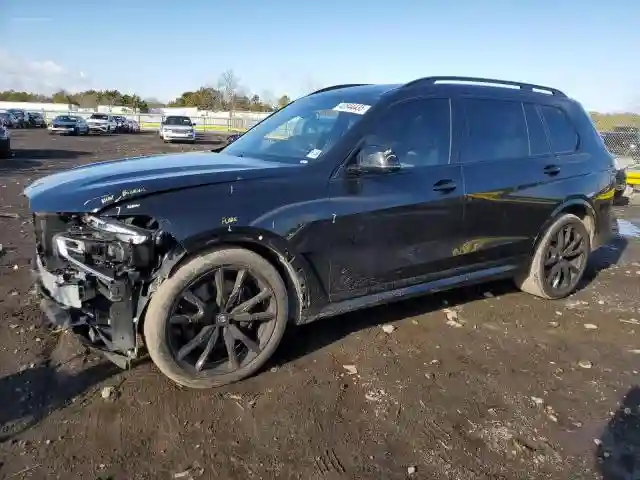 5UX33EM05R9T05013 2024 BMW X7 M60I-0