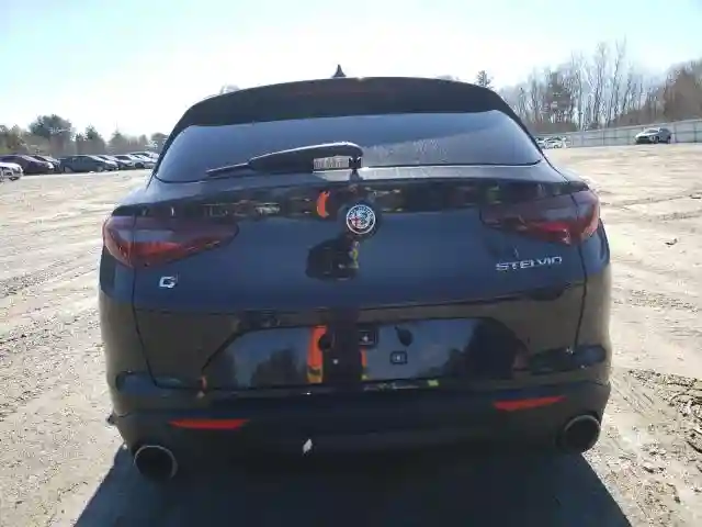 ZASFAKPN4J7B87148 2018 ALFA ROMEO STELVIO-5