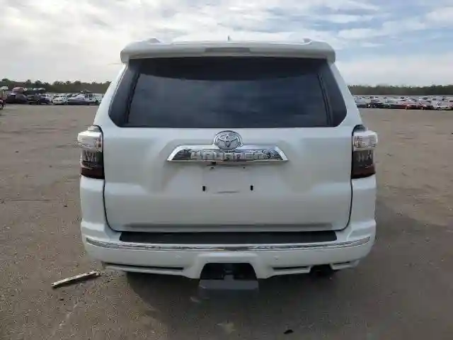 JTEKU5JR7R6220460 2024 TOYOTA 4RUNNER-5