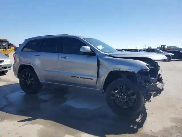 1C4RJEAG7KC710673 2019 JEEP GRAND CHEROKEE-3