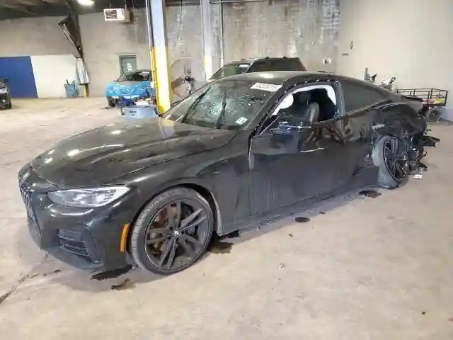WBA13AR02MCH23714 2021 BMW M4-0