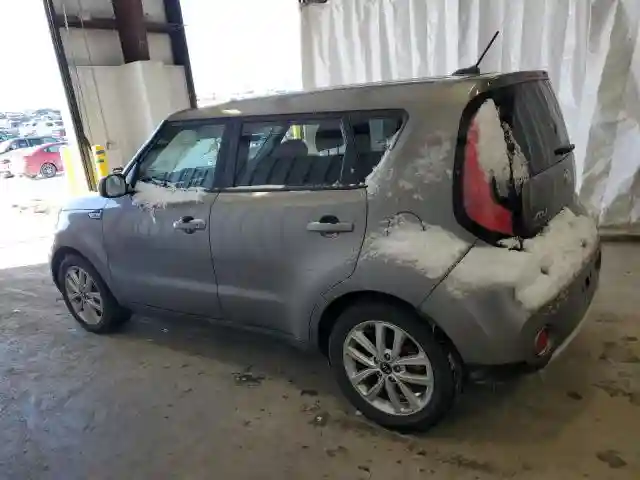 KNDJP3A57J7518238 2018 KIA SOUL-1