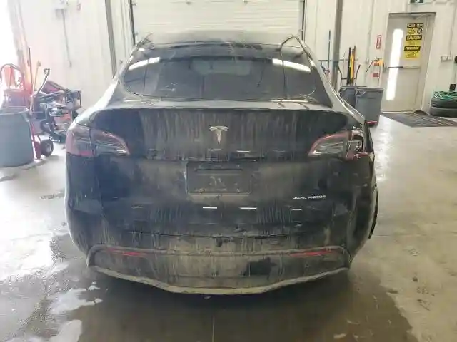7SAYGDEE7RF056089 2024 TESLA MODEL Y-5