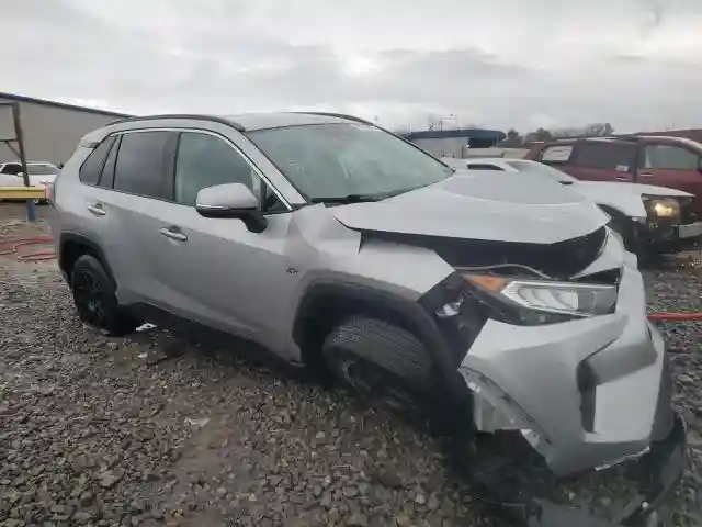 2T3W1RFV5MC096208 2021 TOYOTA RAV4-3