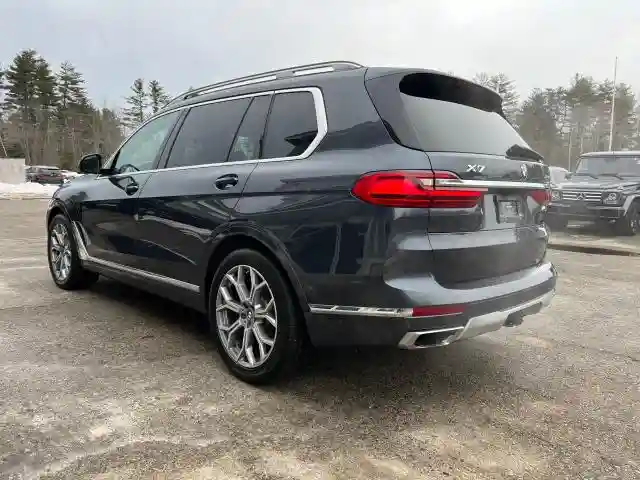 5UXCW2C0XL9C27572 2020 BMW X7-2