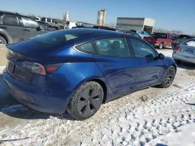5YJ3E1EB4NF143606 2022 TESLA MODEL 3-2