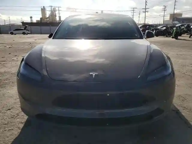 5YJ3E1EB6RF794290 2024 TESLA MODEL 3-4