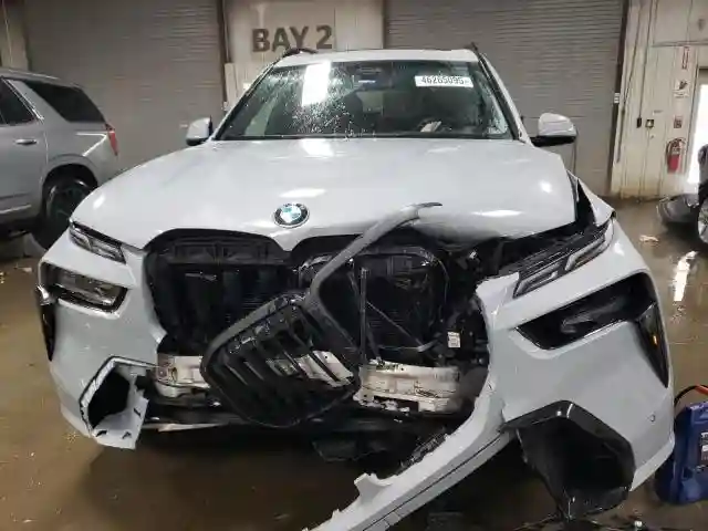 5UX23EM04R9V15436 2024 BMW X7-4