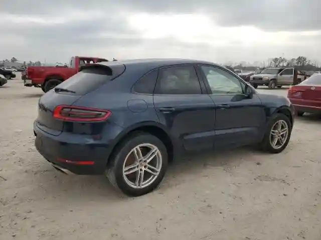 WP1AA2A55HLB03236 2017 PORSCHE MACAN-2