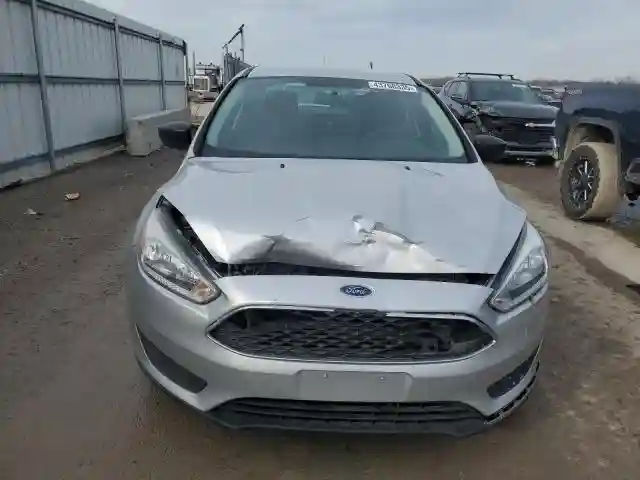 1FADP3E21JL244917 2018 FORD FOCUS-4
