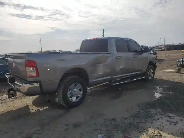 3C6UR5JL8NG104064 2022 RAM 2500-2