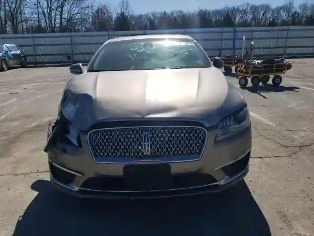 3LN6L5E94JR622023 2018 LINCOLN MKZ-4