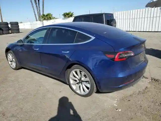 5YJ3E1EA5JF003713 2018 TESLA MODEL 3-1