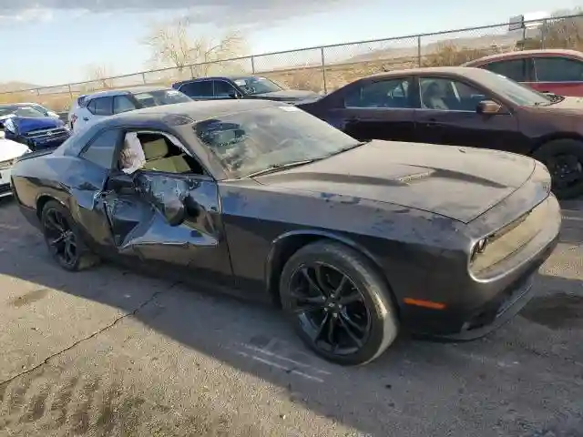 2C3CDZAG9JH288281 2018 DODGE CHALLENGER-3