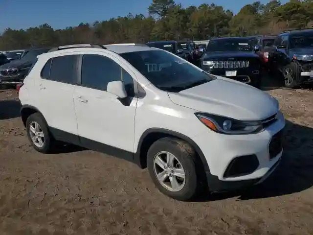 KL7CJPSM9NB529328 2022 CHEVROLET TRAX-3