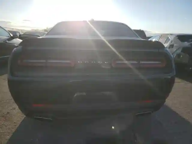 2C3CDZAG9JH288281 2018 DODGE CHALLENGER-5