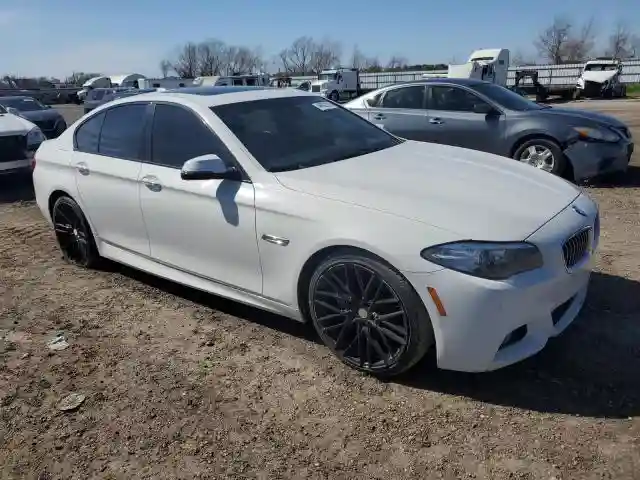 WBA5B1C55GG130206 2016 BMW 5 SERIES-3