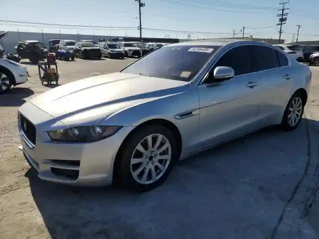 SAJAR4FXXKCP48344 2019 JAGUAR XE-0