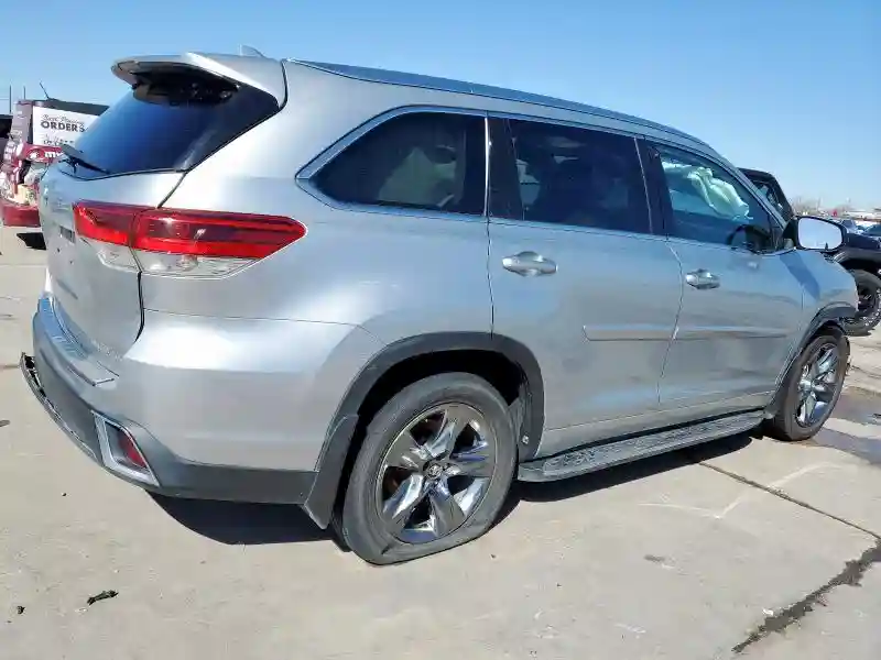 5TDDZRFH0HS458106 2017 TOYOTA HIGHLANDER-2