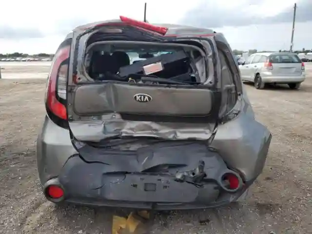 KNDJN2A26G7289677 2016 KIA SOUL-5