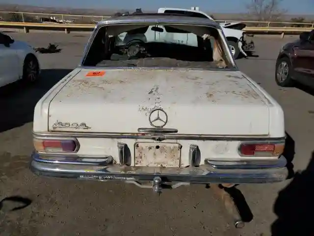10801610055559 1970 MERCEDES-BENZ 280-CLASS-5