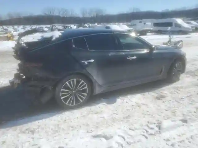 KNAE25LA7K6047637 2019 KIA STINGER-2