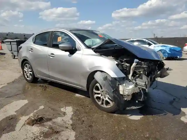 3MYDLBZV6GY145323 2016 TOYOTA SCION-3