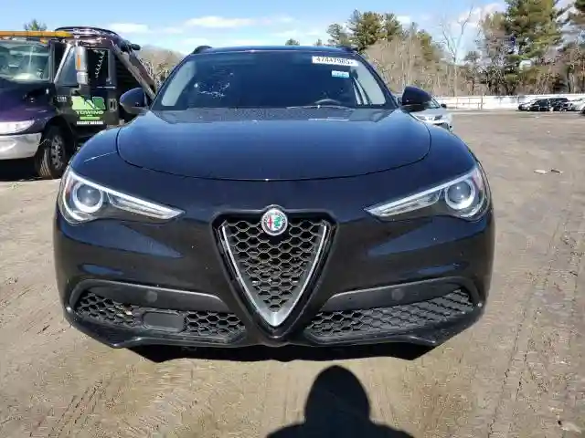 ZASFAKPN4J7B87148 2018 ALFA ROMEO STELVIO-4
