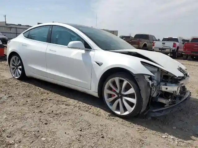 5YJ3E1EB4KF469711 2019 TESLA MODEL 3-3
