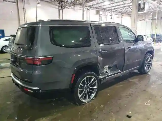 1C4SJVDT1NS150587 2022 JEEP WAGONEER-2